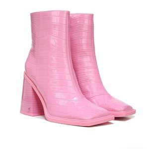 Sam Edelman Circus Layla Pink Carnation boot